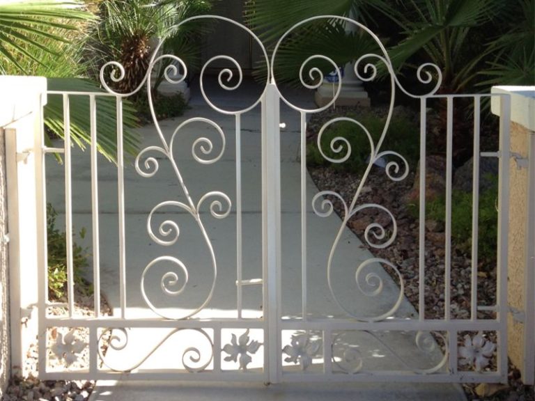 Scrollwork CE0215