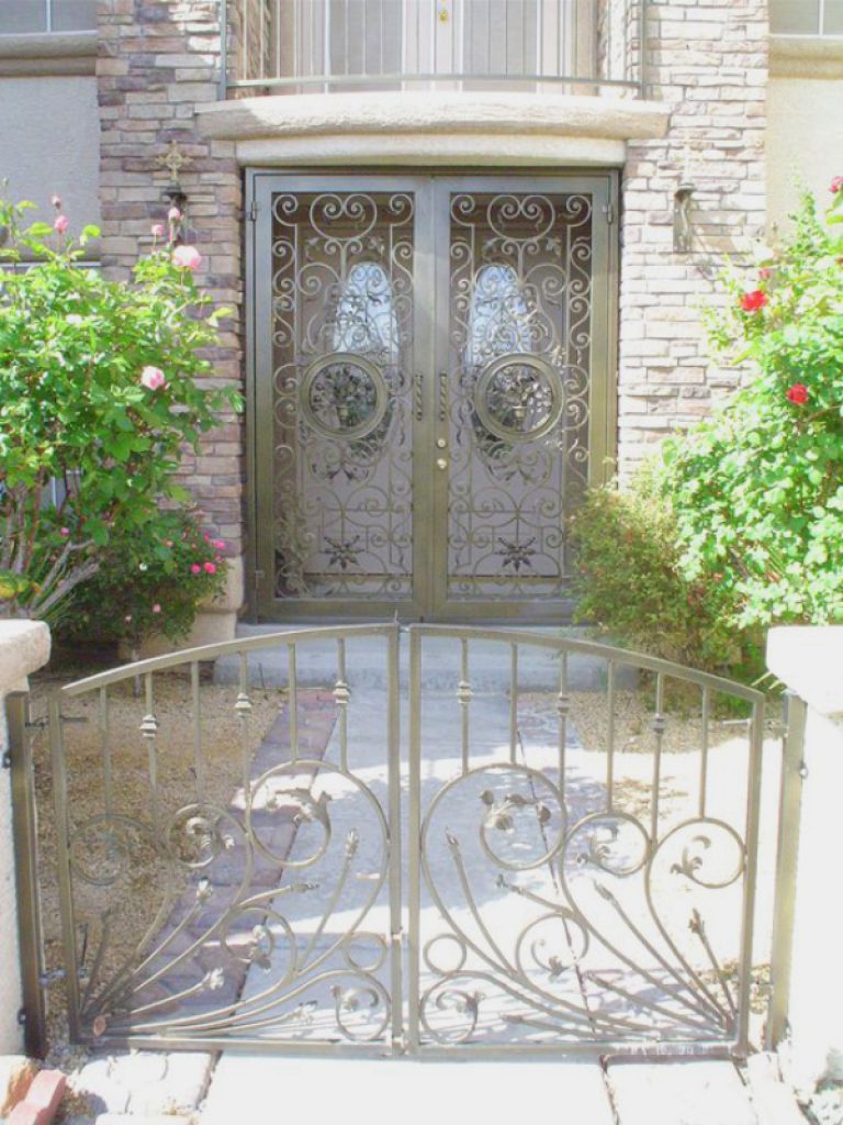 Scrollwork EW0320