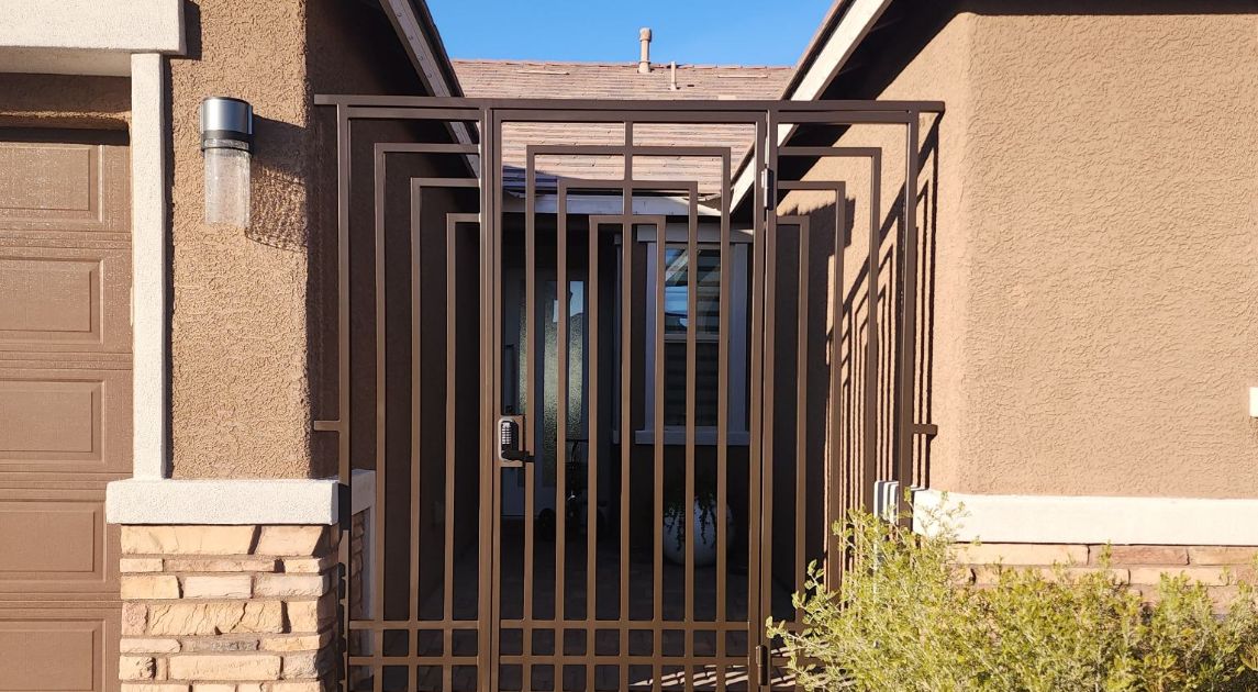 Iron Designs To Upgrade Courtyard Gate