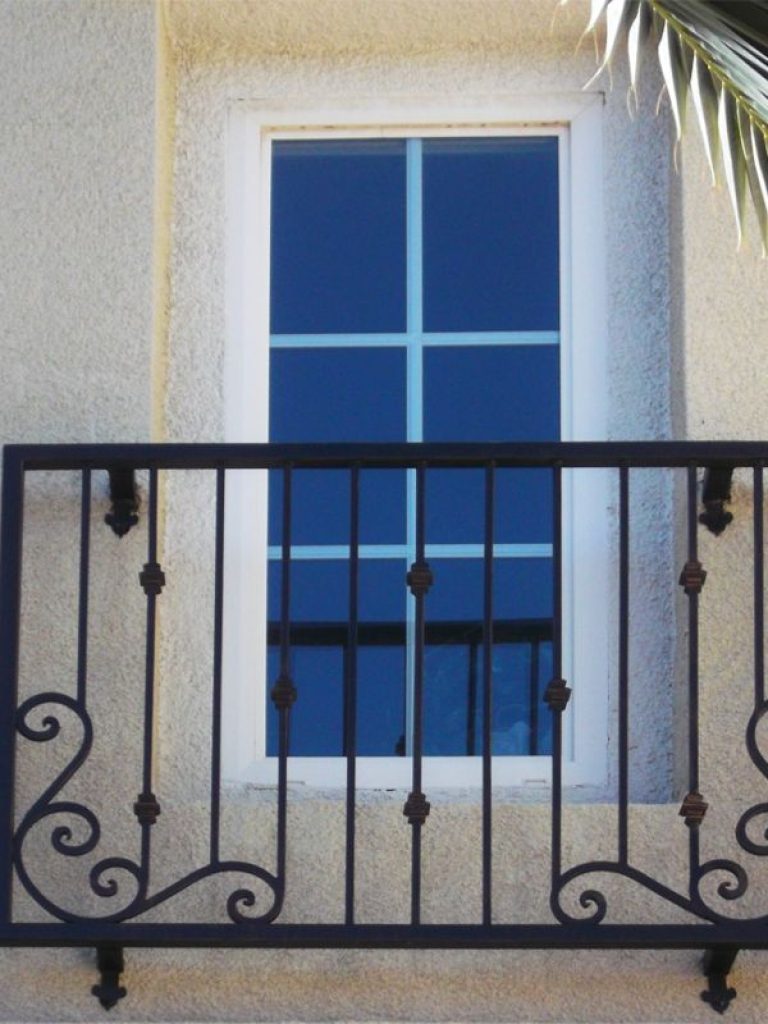 Scrollwork WG0070