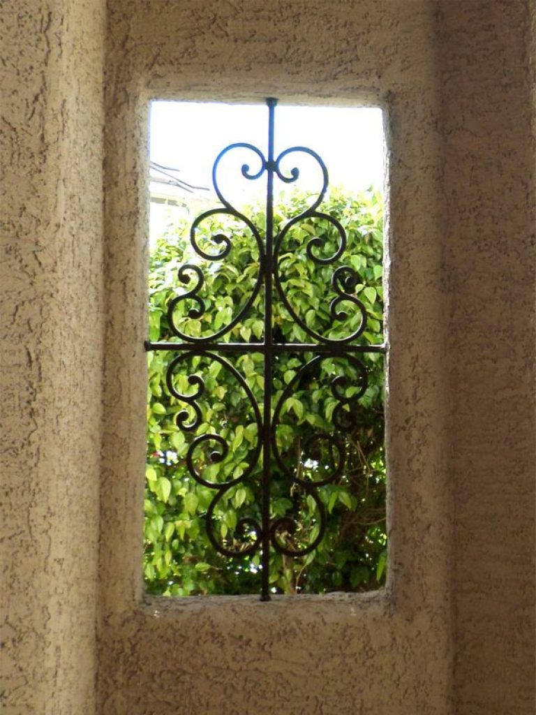 Scrollwork WG0094