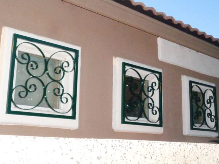 scrollwork WG0126A
